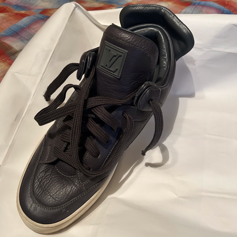 Louis Vuitton x Kanye west sneakers “Grey”